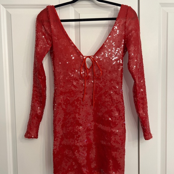 Verona Bardot Red Sequin Long Sleeve Dress - Picture 1 of 6